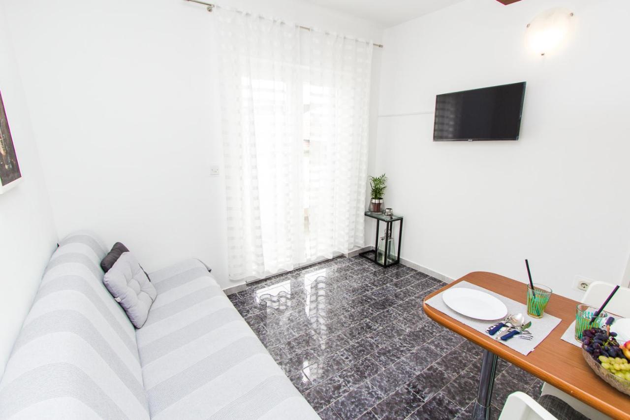 Apartmani Sanja Водице Екстер'єр фото