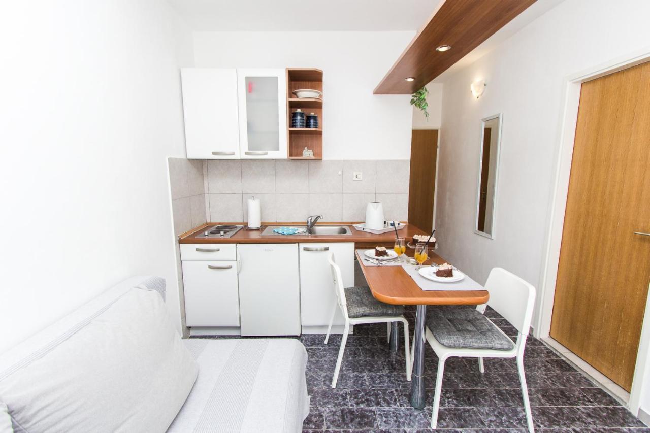 Apartmani Sanja Водице Екстер'єр фото