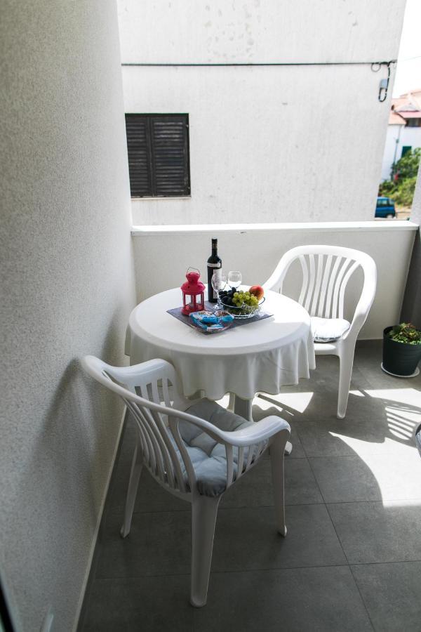 Apartmani Sanja Водице Екстер'єр фото