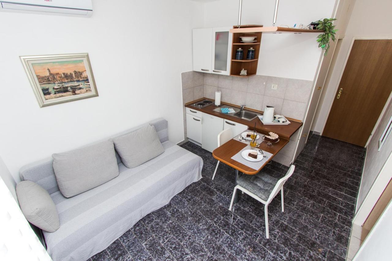 Apartmani Sanja Водице Екстер'єр фото